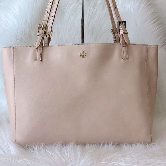 Tory Burch Handbags - TORY BURCH Emerson laptop briefcase shoulder bag